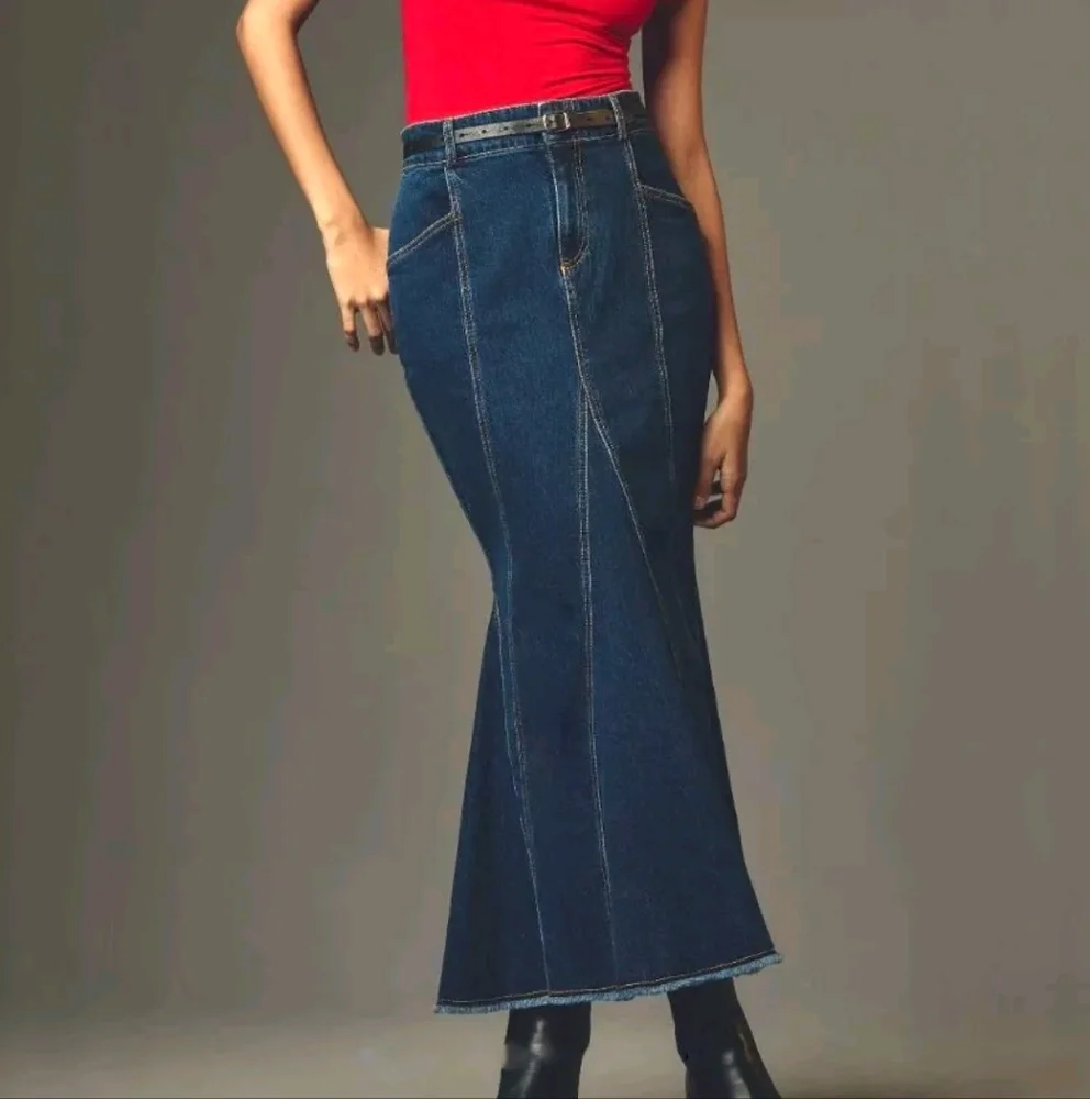 Anthropologie - Pilcro Fluted Denim Maxi Skirt Fray Hem Stretch Dark Deni - Picture 2 of 11